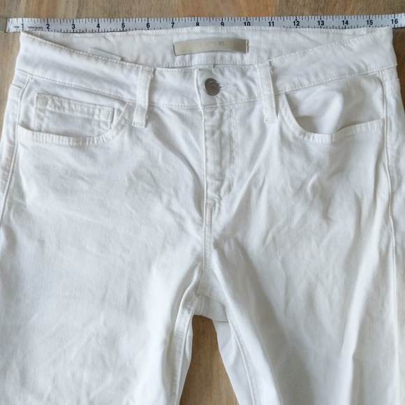 Joe's Jeans Finn Skinny distressed Ankle in Annie - Picture 7 of 8